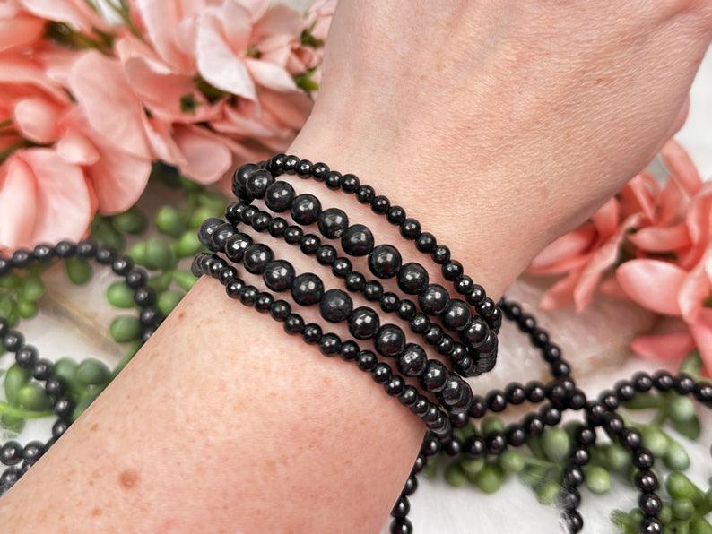    russian-shungite-bracelet