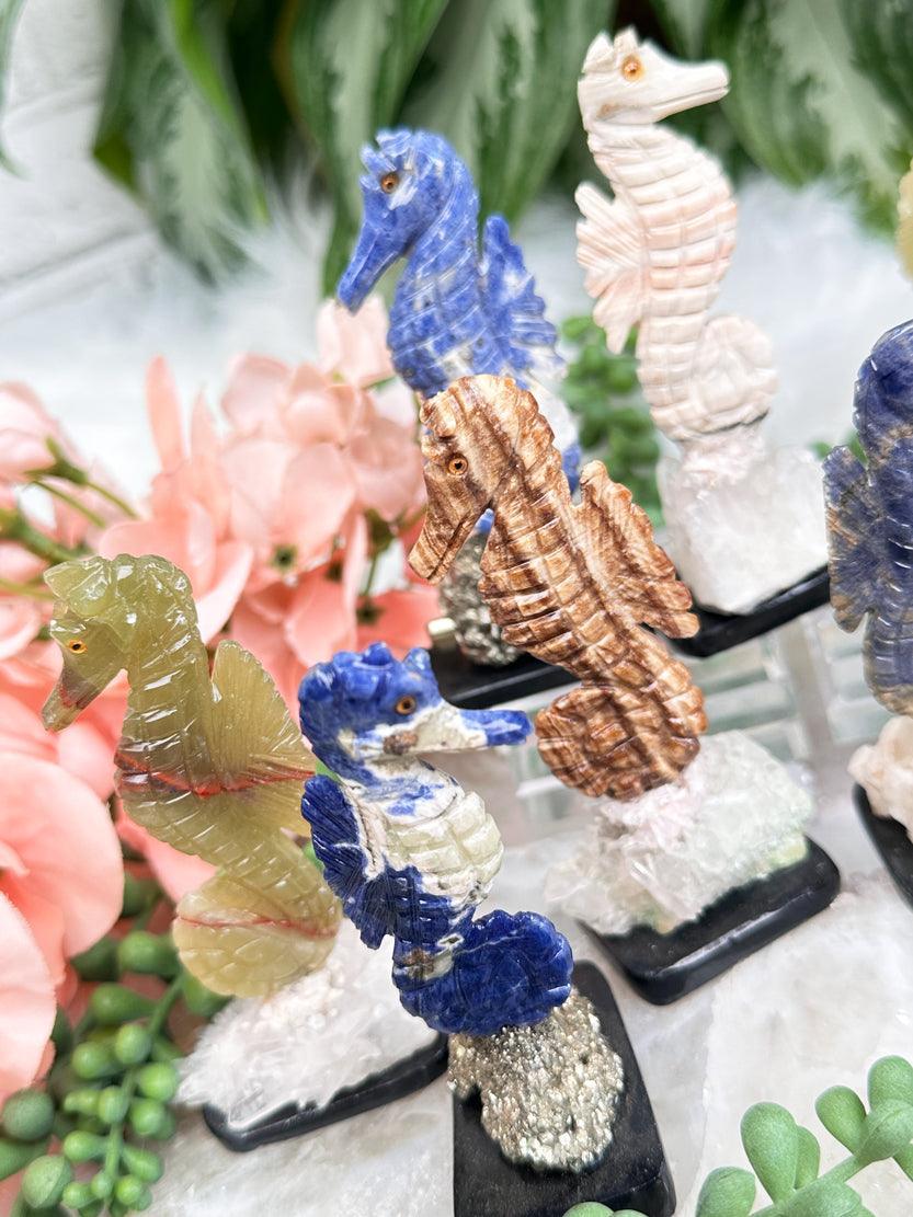 seahorse-crystal-carvings