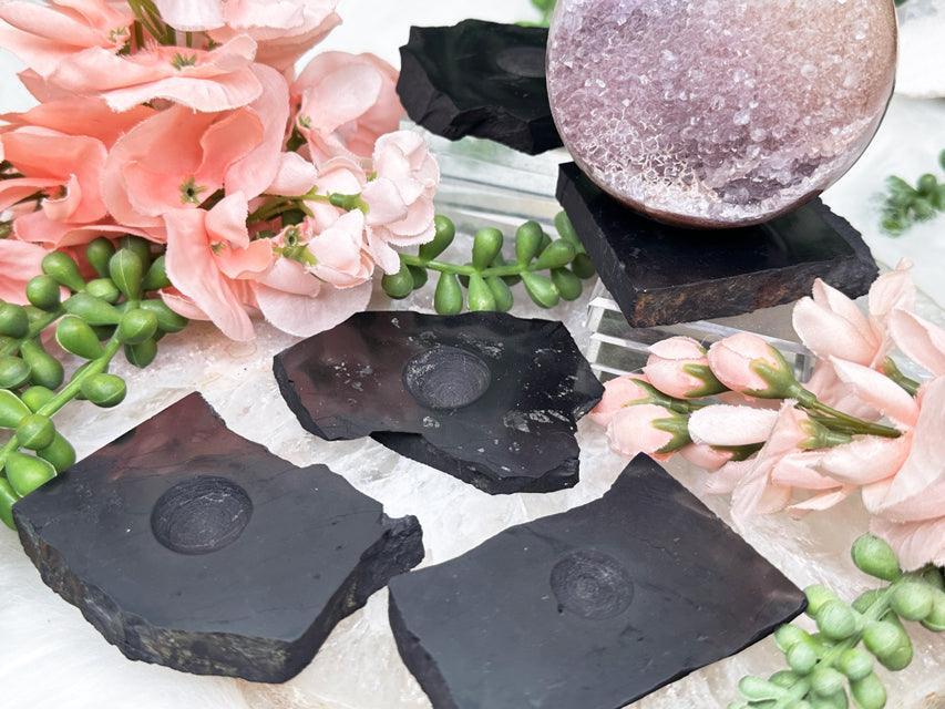 shungite-sphere-stand