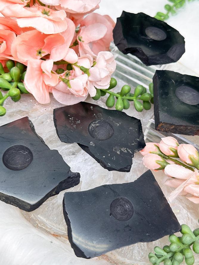 shungite-sphere-stands