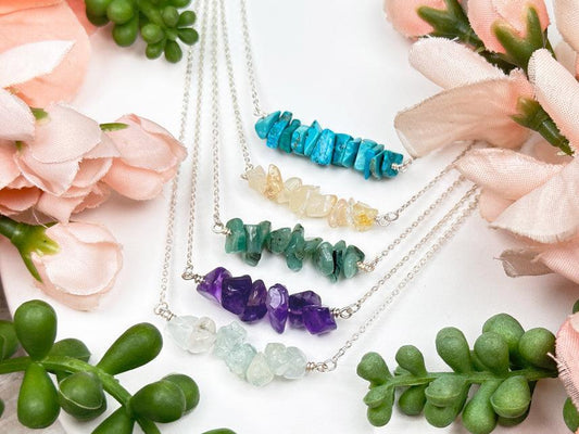 silver-chip-crystal-necklace