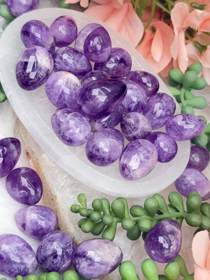 small-amethyst-egg-crystals