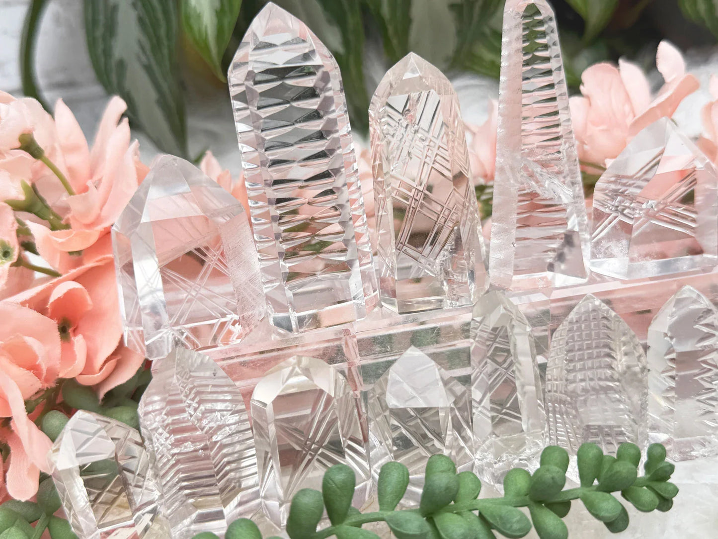 walter-lopez-carved-quartz-points