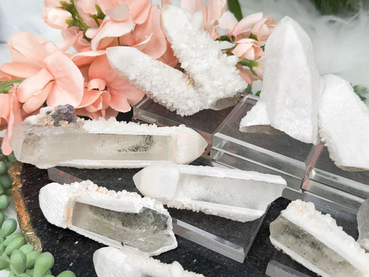 white-inner-mongolia-quartz-crystal-points