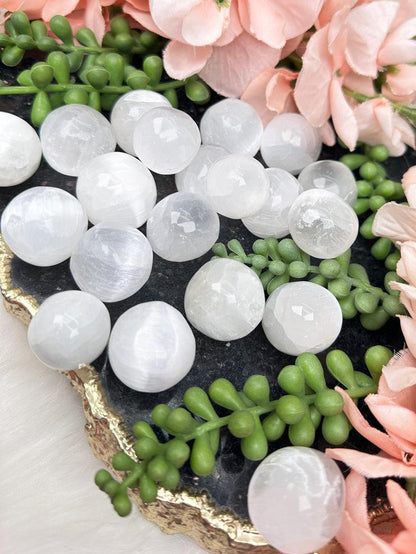 white-selenite-tumble-stones