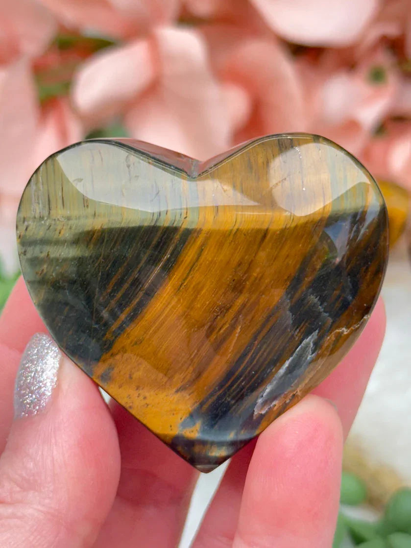 yellow-blue-tiger-eye-heart