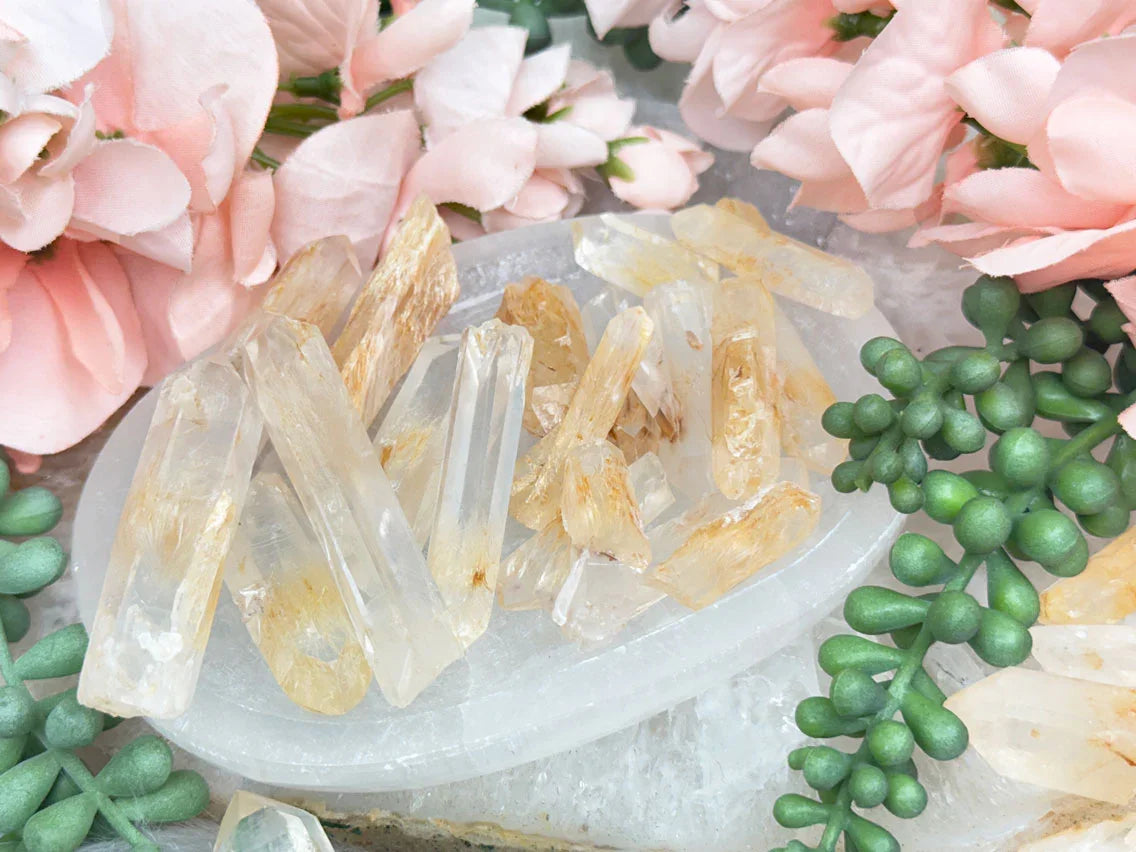 yellow-halloysite-in-quartz-points