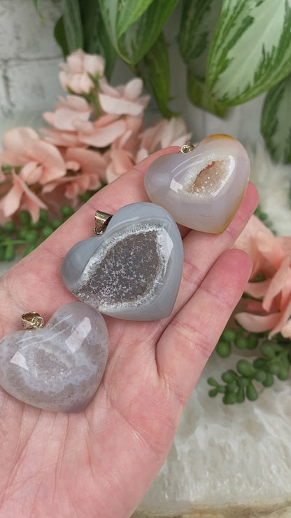 Agate-Heart-Pendants-Videos