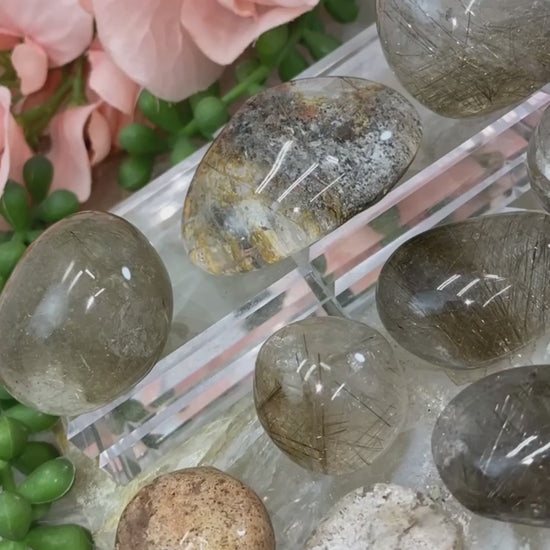 rutile-in-quartz-lens-crystals