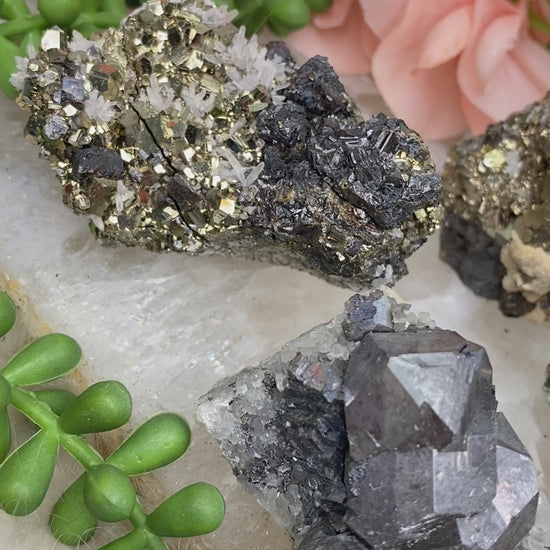 sphalerite-bornenite-galena-with-quartz