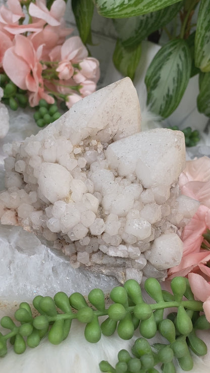 Madagascar-Quartz-Clusters-Video