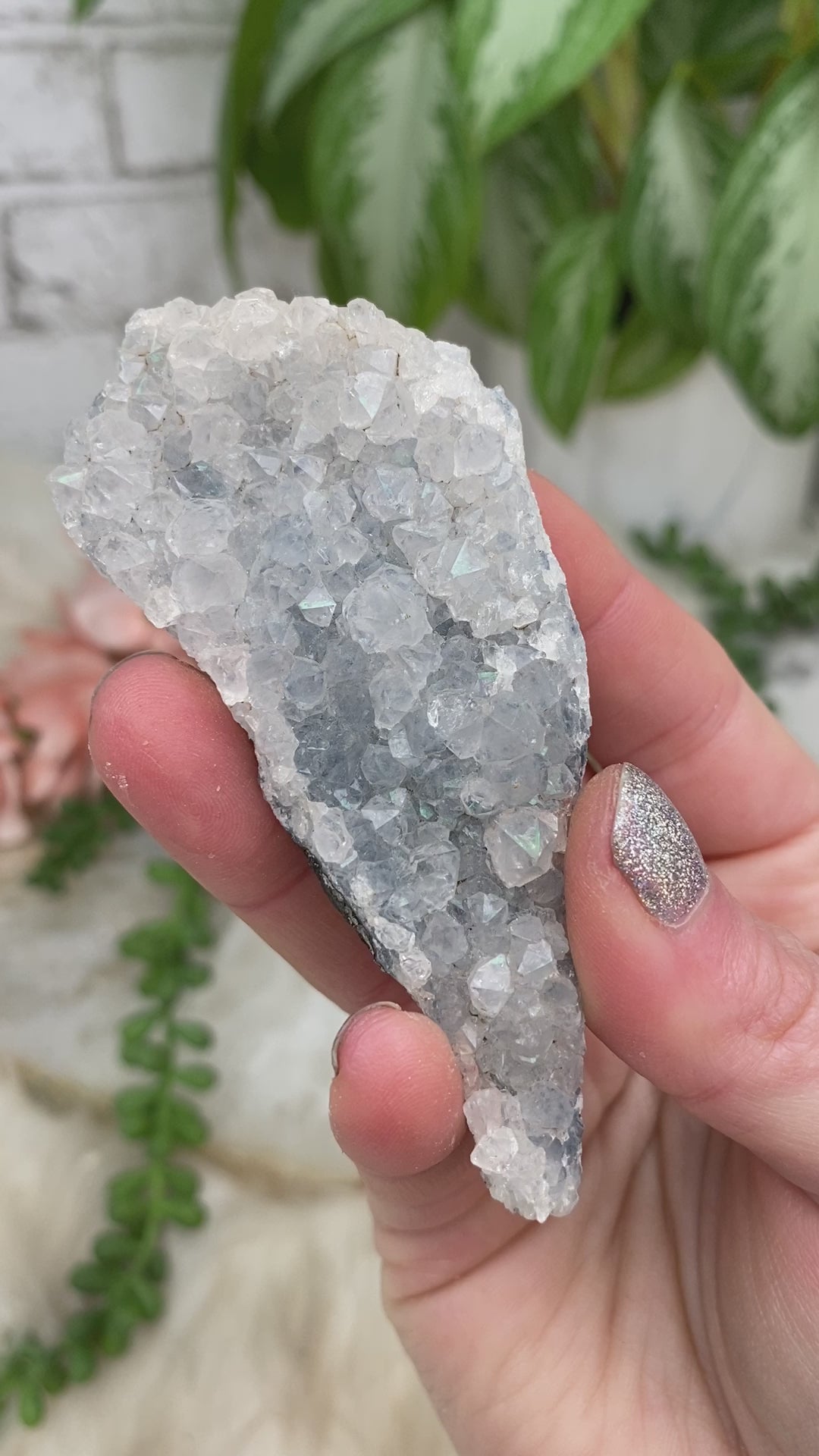 small-chalcedony-quartz-from-india