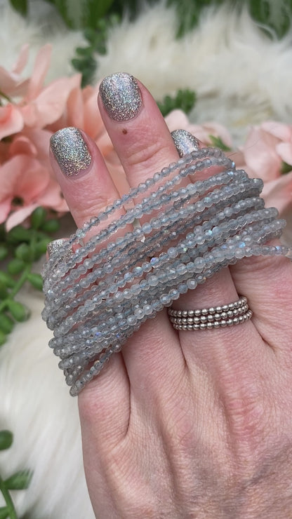 delicate-faceted-labradorite-bracelet