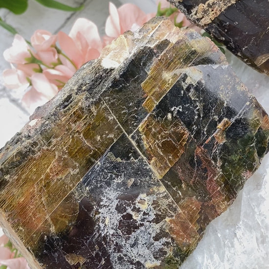 iron-included-optical-calcite