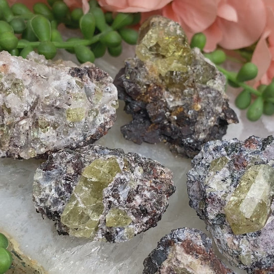 yellow-apatite-in-matrix