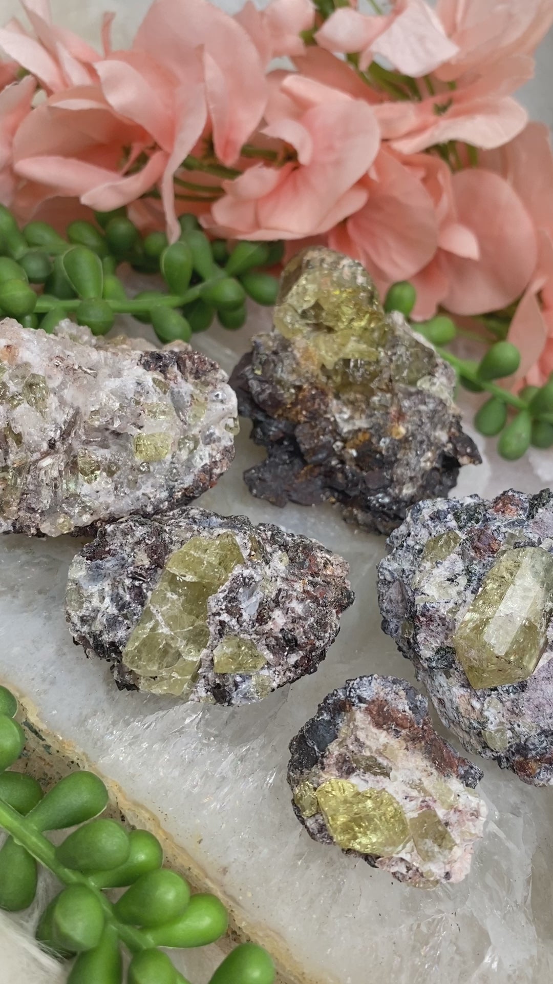 yellow-apatite-in-matrix