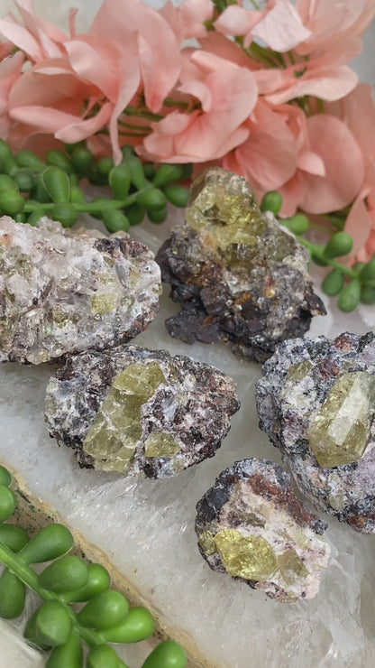 yellow-apatite-in-matrix