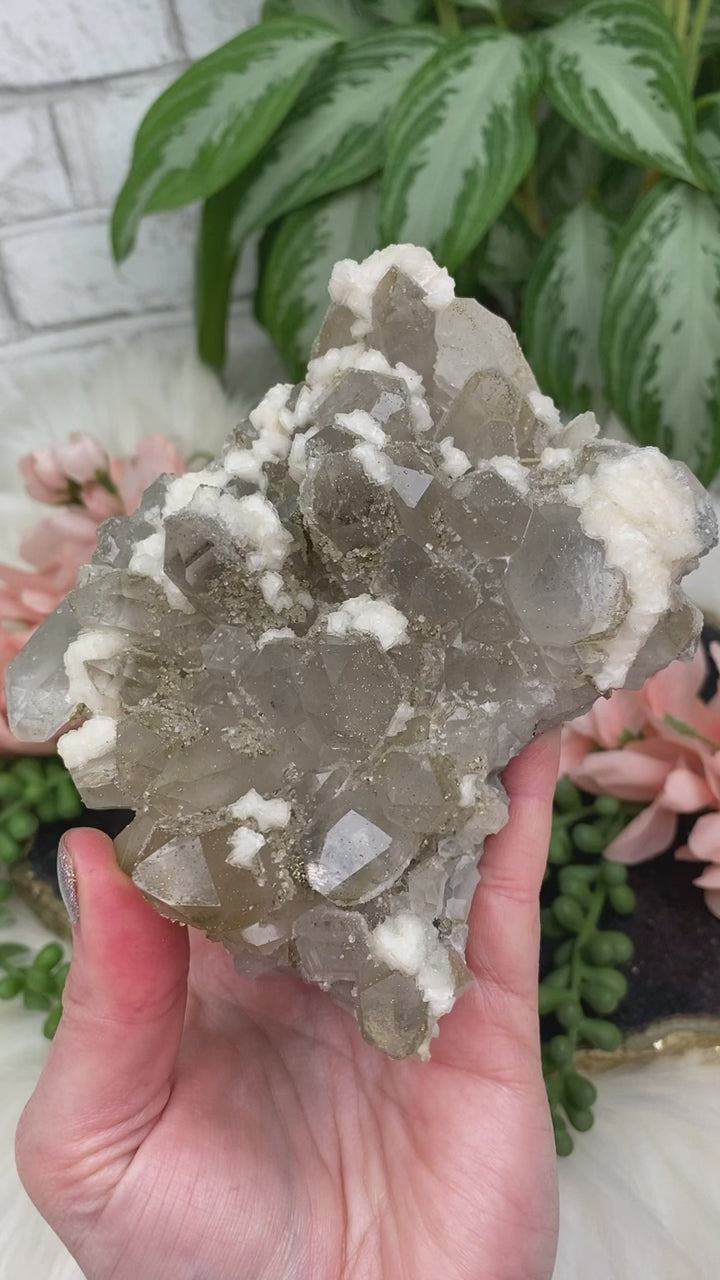 quartz-dolomite-pyrite