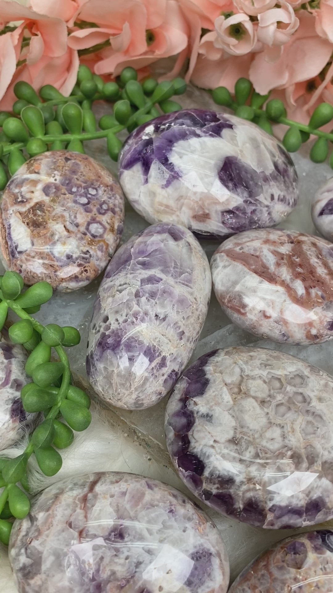 chevron-amethyst-palm-stones-from-madagascar