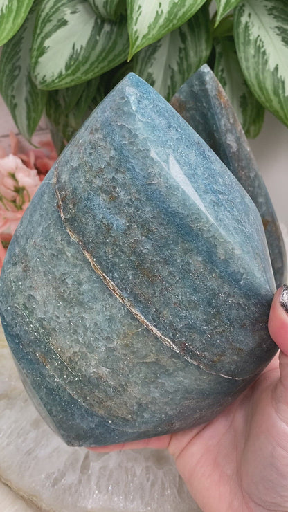 Brazil-Teal-Blue-Aventurine-Crystal-Flame-Video