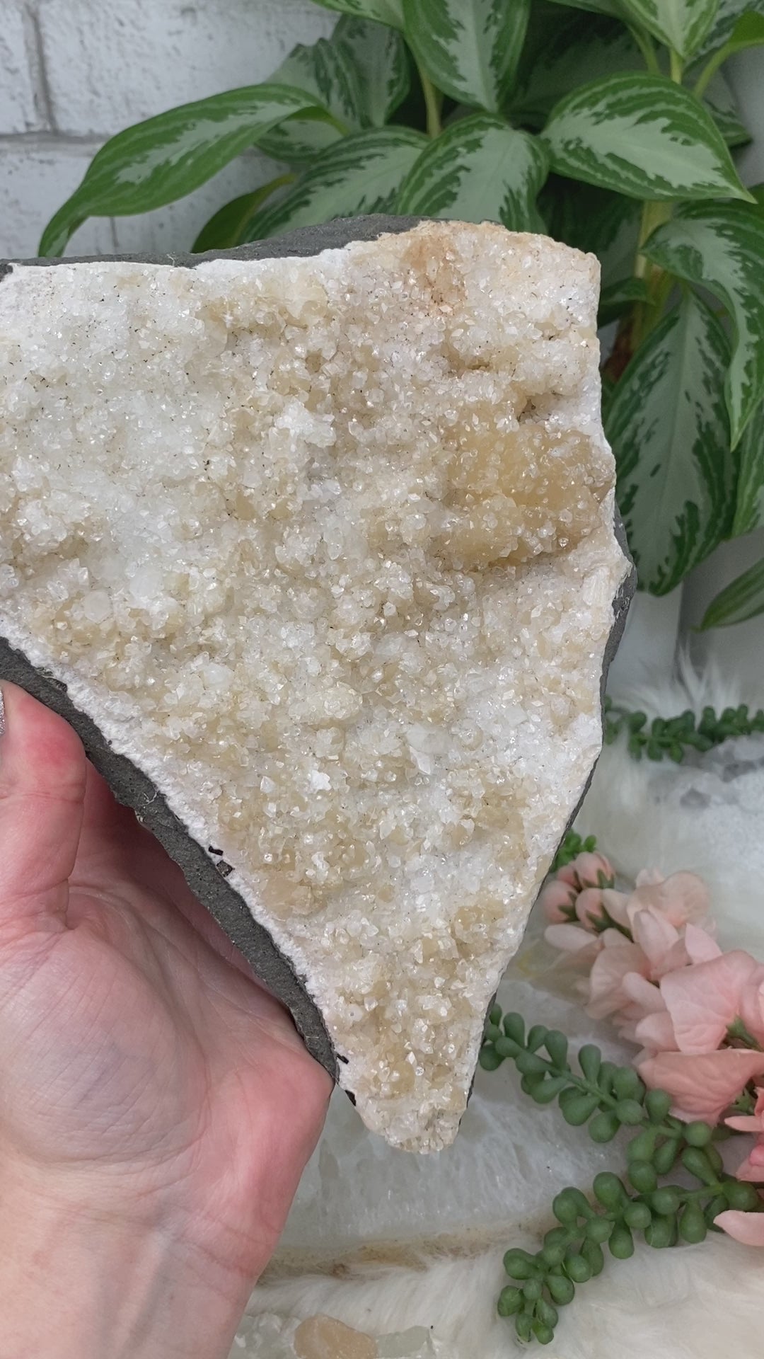 stilbite-apophyllite-clusters-for-sale