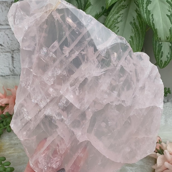 Madagascar-Rose-Quartz-Slabs