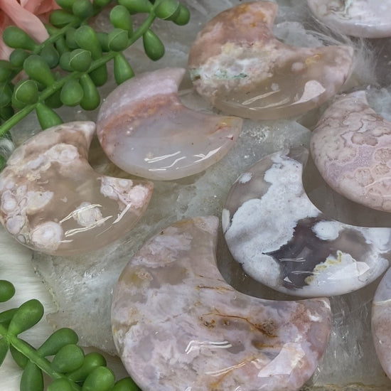 Flower-Agate-Moon-Crystals-for-Sale