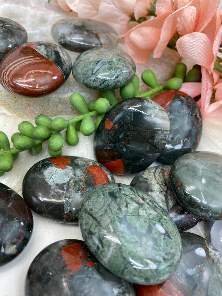 Africa-Bloodstone-Palm-Stone-Crystals