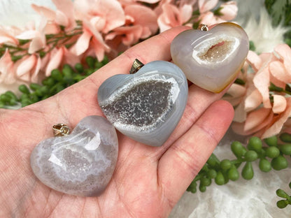 Agate-Heart-Pendants