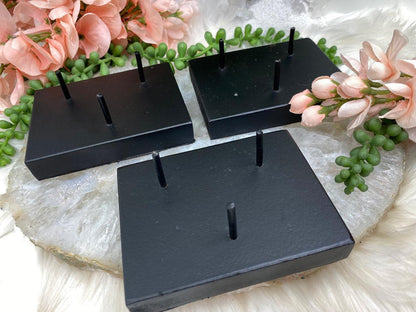 Black-Wood-Metal-Prong-Crystal-Display-Stand