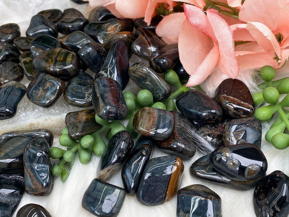 Blue-Tiger-Eye-Tumbles