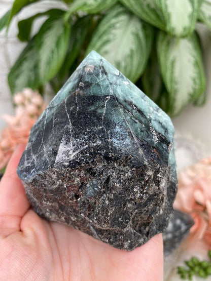 Brazil-Emerald-Matrix-Point