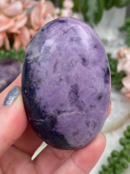 Bright-Purple-Lepidolite