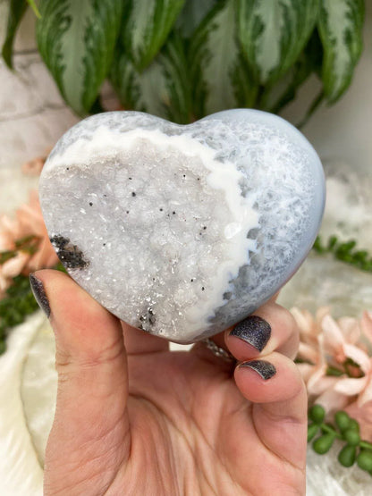 Gray-Chalcedony-Quartz-Agate-Crystal-Hearts