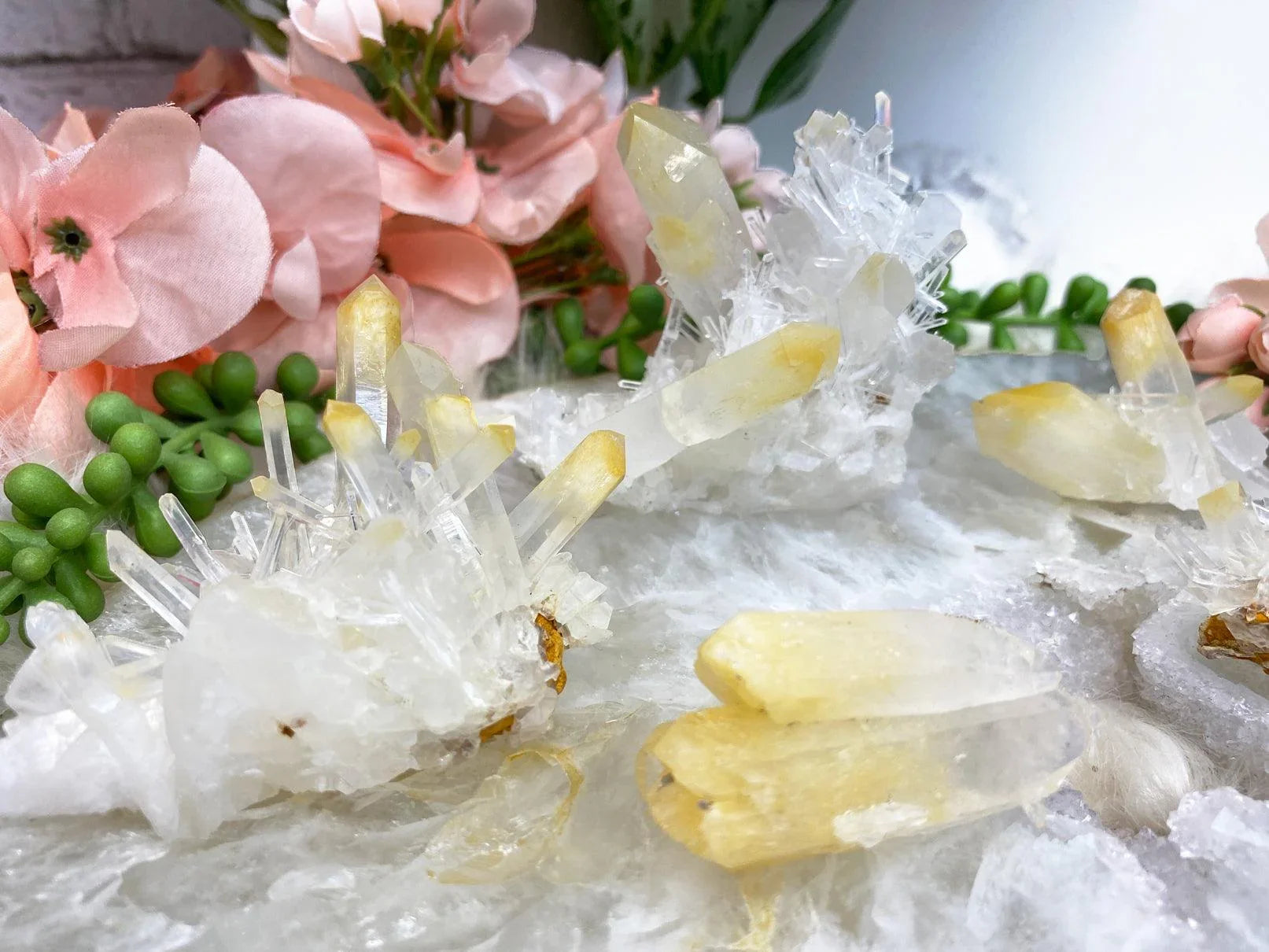    Colombian-Mango-Quartz-with-Yellow-Halloysite-Inclusions