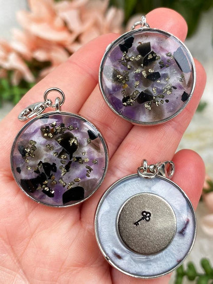 Crystals-for-Protection-Pendant