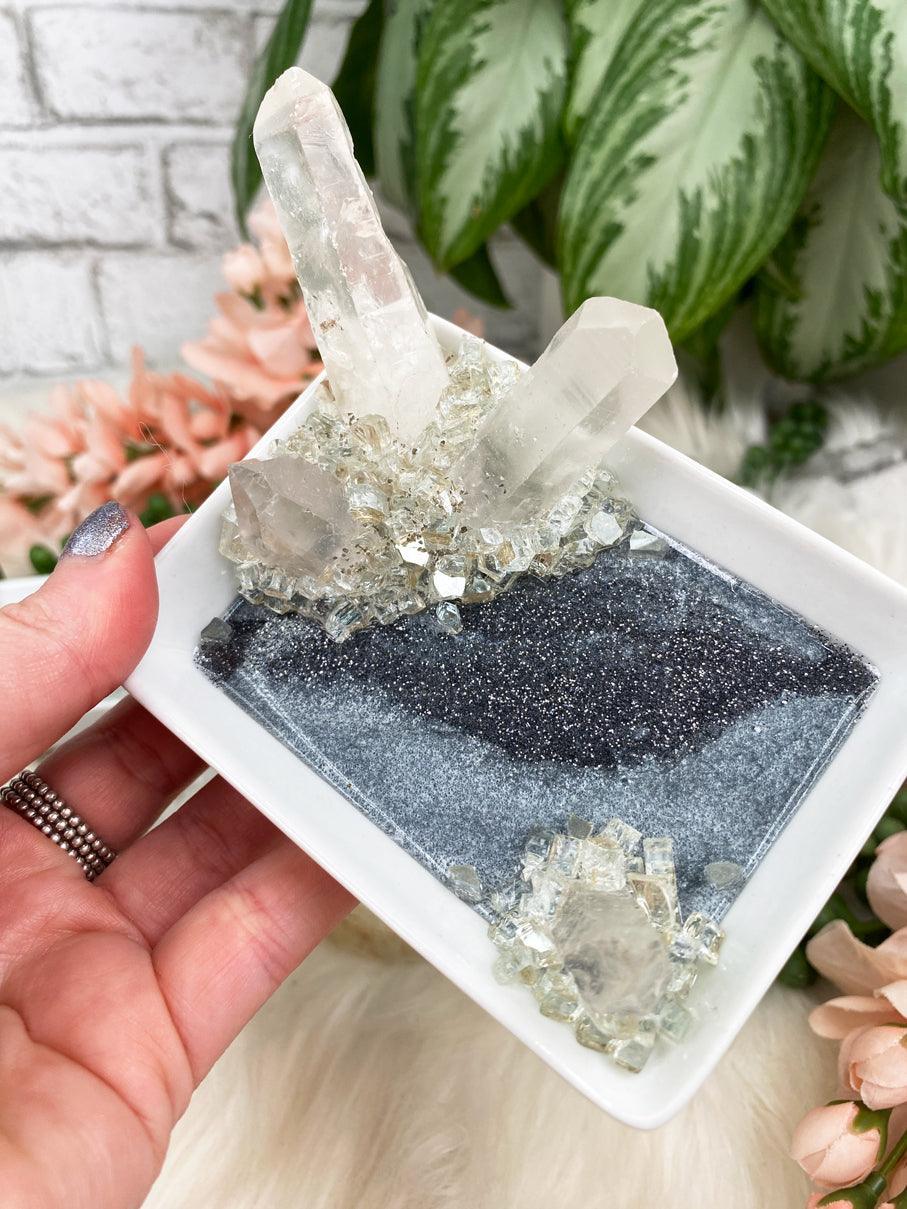 Dark-Gray-Resin-Quartz-Crystal-Ring-Dish