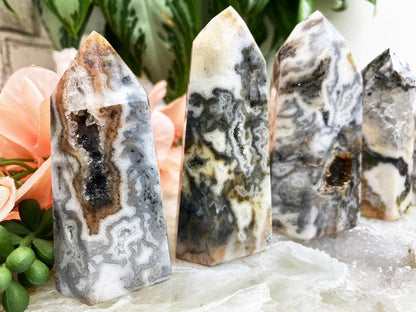    Druzy-Quartz-Chalcedony-Agate-Points-for-Sale