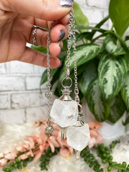    Geometric-Clear-Quartz-Crystal-Pendulum-with-Silver-Metal