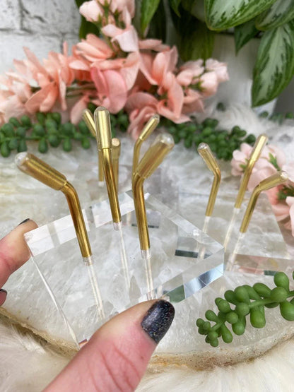 Gold-Metal-Stand-for-Crystal-Spheres