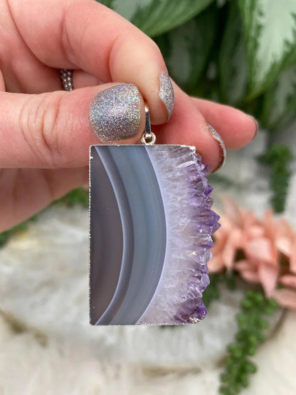 Gray-Agate-Amethyst-Pendant