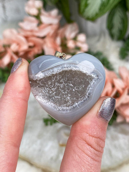 Gray-Agate-Heart-Pendant