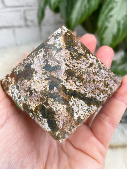 Green-Pink-Ocean-Jasper-Pyramid