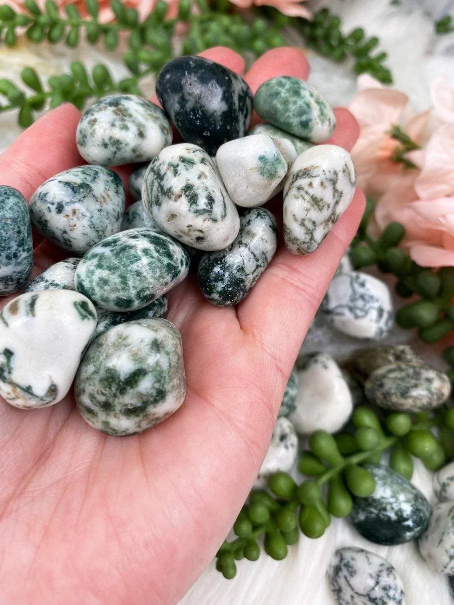 Green-White-Tumbled-Moss-Agate