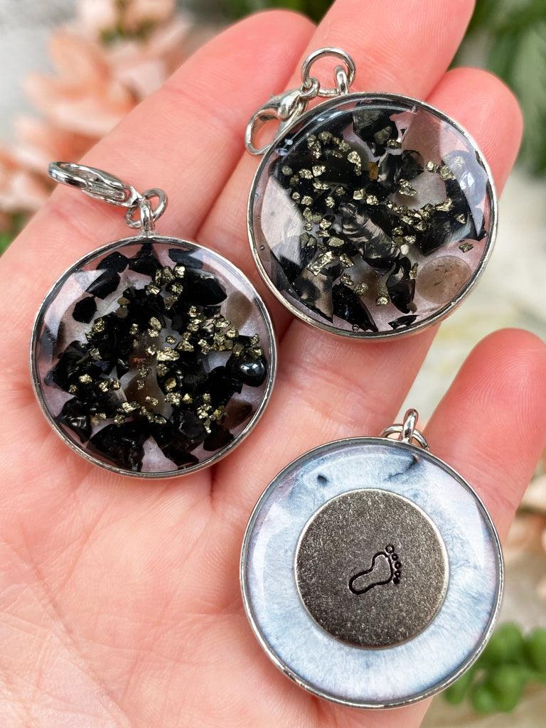 Grounding-Crystal-Pendant