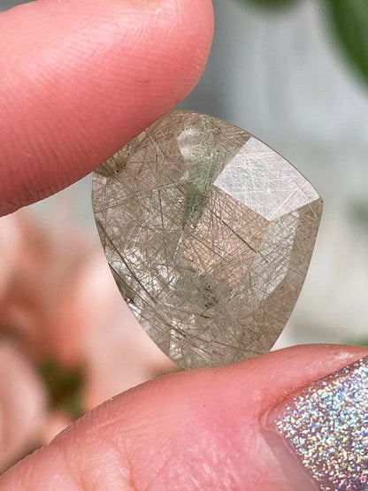 Rutile Quartz Faceted Gems