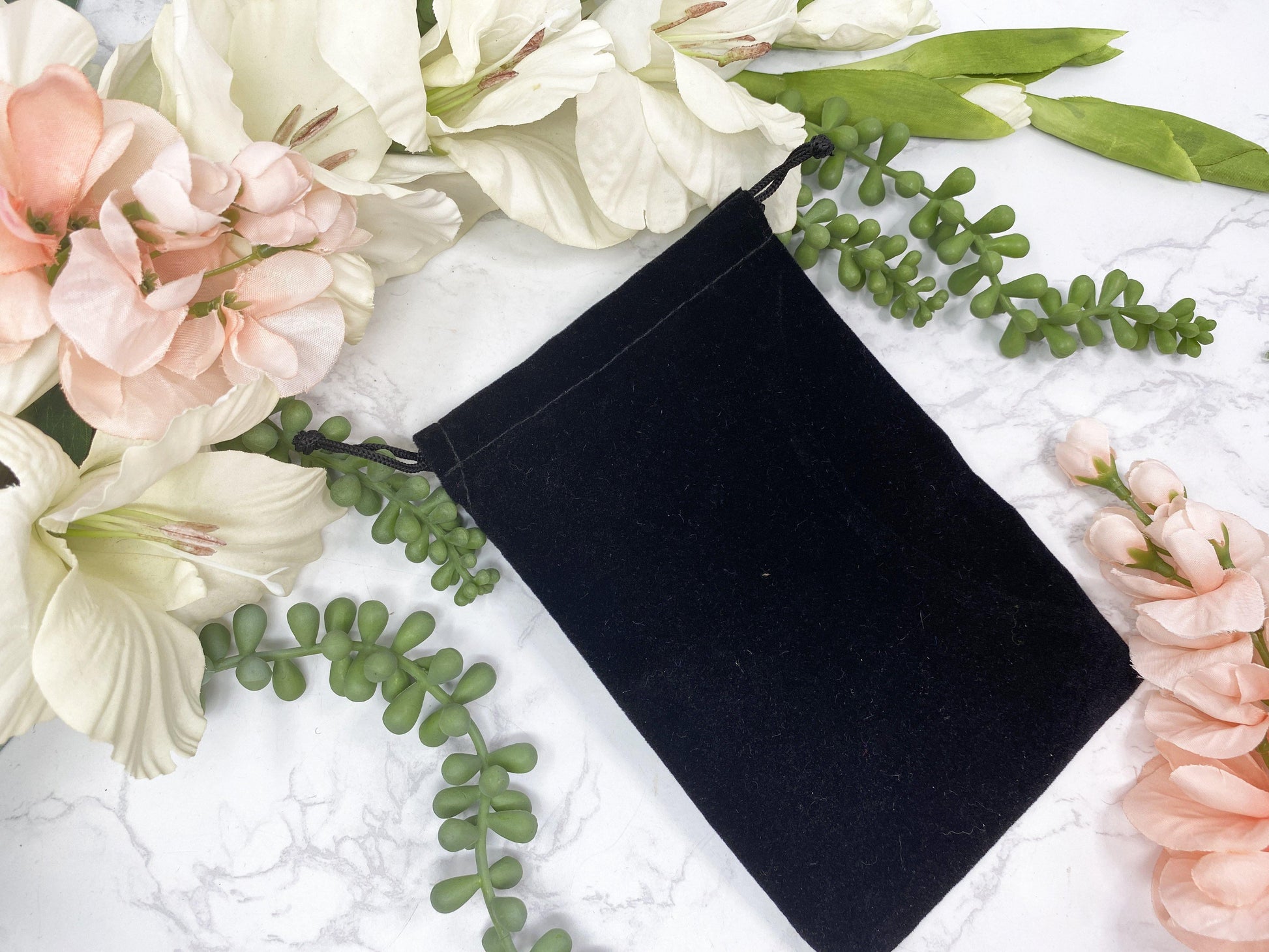 Black-Velvet-Blue-Fatima-Hand-Crystal-Drawstring-Bag-Holder