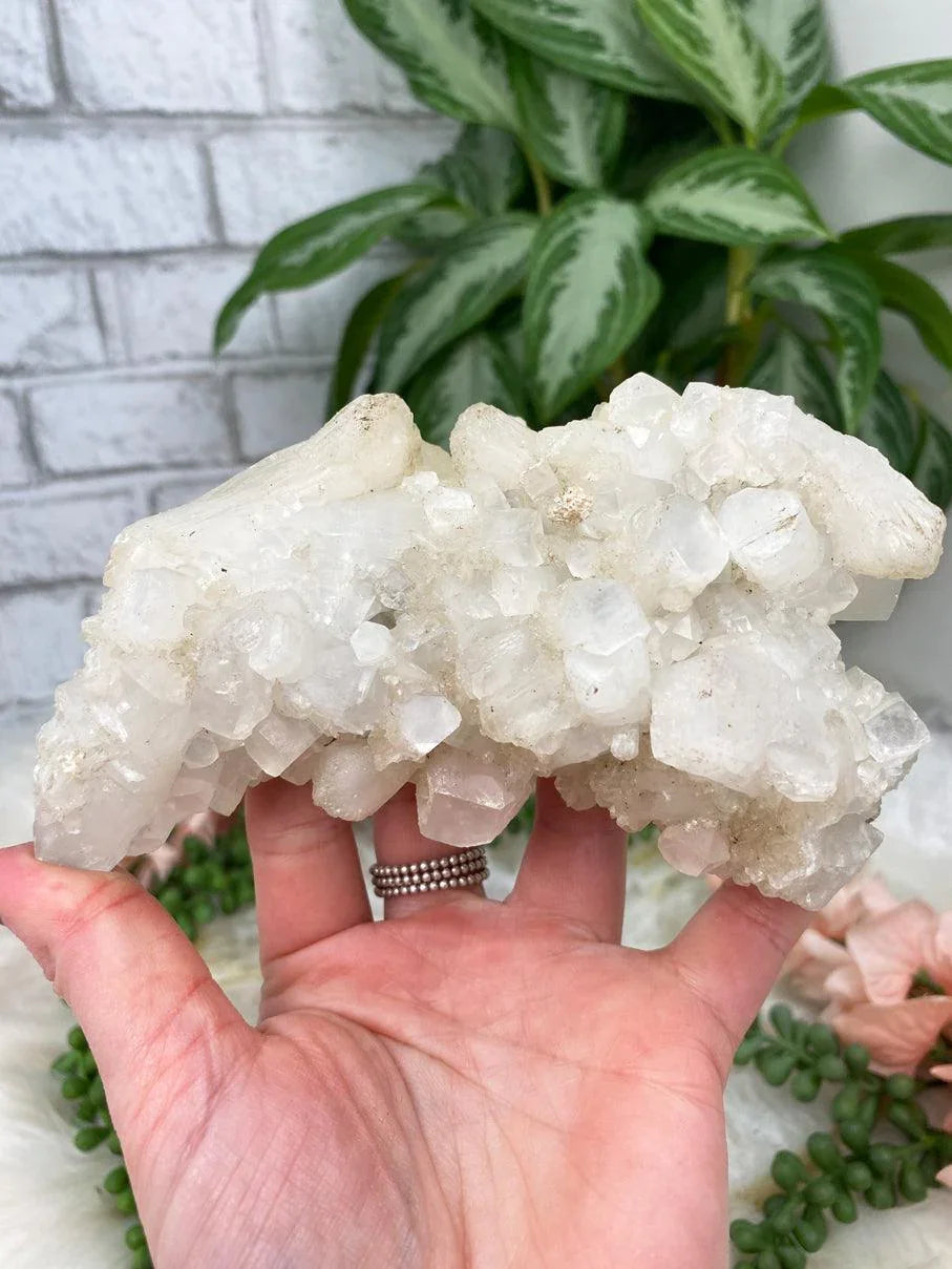 chunky-stilbite-on-apophyllite