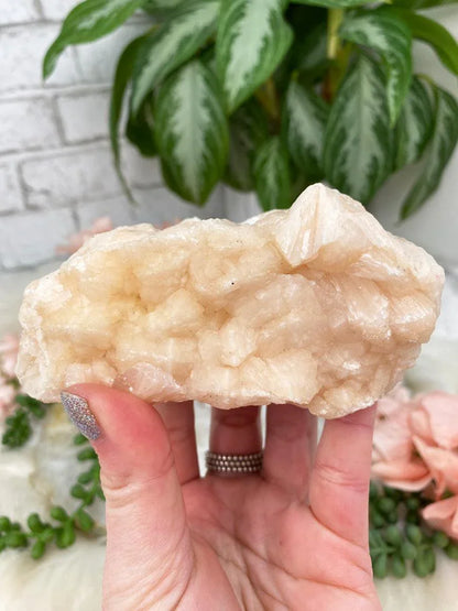 pink-stilbite-cluster