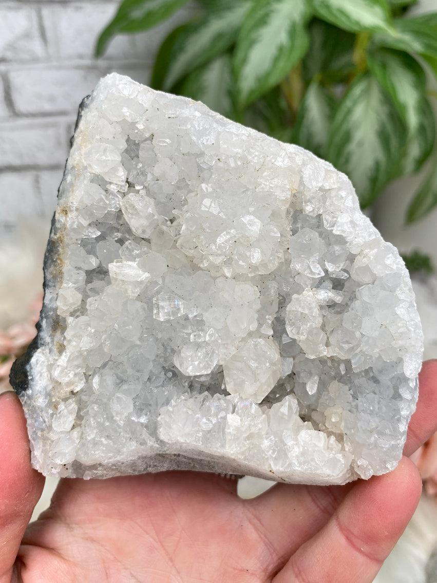 Indian Quartz & Chalcedony